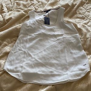 NWT WHITE TOMMY HILFIGER SHEER WHITE CAMISOLE WITH FRONT POCKET